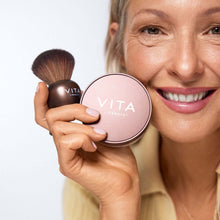 Indlæs billede til gallerivisning Vita Liberata - Trystal LOOSE BRONZING MINERALS - No. 1 - Sun Light (light)
