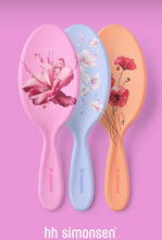 Indlæs billede til gallerivisning HH Simonsen - Wonder Brush - Pink Blume SS26 - PRE ORDER
