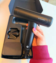 Indlæs billede til gallerivisning HH Simonsen - Midi Dryer Maxx, Black. Sera lættur. Vigar einans 255 gr. - (GEV GÆTUR: Undanbílegging - væntast í Føroyum uml. 3. nov.)
