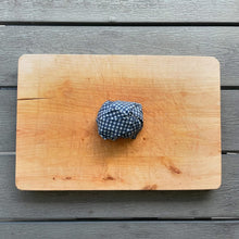 Indlæs billede til gallerivisning NEWBEING: Bivoks Madindpakning 3-pack (Vel ímillum: Grønt, blátt, gult ella beige)
