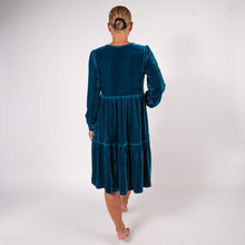 Indlæs billede til gallerivisning BARA - Blue Velvet Dress
