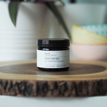 Indlæs billede til gallerivisning SPAR 23%: EVOLVE - Instant Radiance (Radiant Glow 2-In-1 Mask Scrub 30 ml) - VIRÐI kr. 149,95
