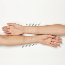 Indlæs billede til gallerivisning LAVINDE Copenhagen - Natural Glow Liquid Foundation 30 ML - 203N Sand
