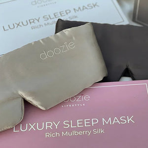 DOOZIE - Luxury Sleep Mask (Mulberry Silke i 22 momme - en kraftig kvalitet) - Anthracite - PRE ORDER/fjargoymsla