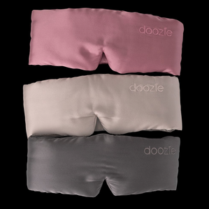 DOOZIE - Luxury Sleep Mask (Mulberry Silke i 22 momme - en kraftig kvalitet) - Pearl Grey