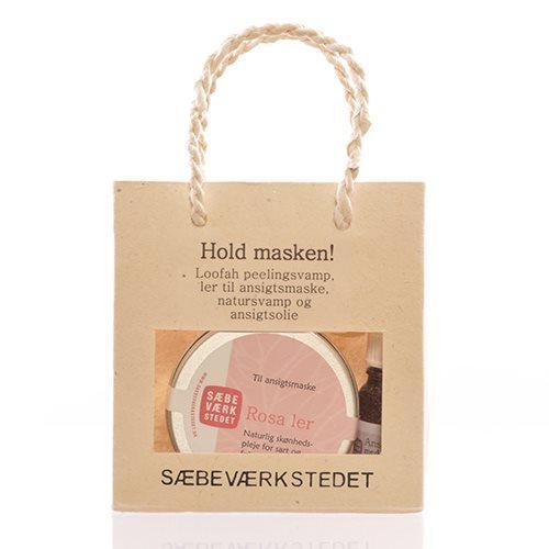 hold-masken-gavepose-indh-rosa-ler-ansig