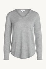 Indlæs billede til gallerivisning PRUE - PULLOVER -  CLAIRE WOMAN 100 % merino uld, light grey
