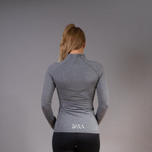 Indlæs billede til gallerivisning Grey Long Sleeve - BARA
