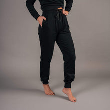 Indlæs billede til gallerivisning Black Loose Fit Jogger - BARA
