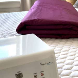 PRE-ORDER - RADIANT HEALTH Infrarødt Saunatæppe PREMIUM - transportabel - Veitan:uml. 10-14 dagar um tað er á goymslu í DK)