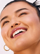 Indlæs billede til gallerivisning ILIA - Balmy Gloss Tinted Lip Oil - Maybe Violet (SOFT LAVENDER)
