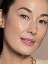 Indlæs billede til gallerivisning ILIA - Balmy Gloss Tinted Lip Oil - Maybe Violet (SOFT LAVENDER)
