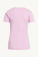 Indlæs billede til gallerivisning ALANIS - T-SHIRT - Shell Pink (med Claires logo er på brystet i små similisten) - CLAIRE WOMAN
