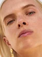 Indlæs billede til gallerivisning ILIA - Balmy Gloss Tinted Lip Oil - Maybe Violet (SOFT LAVENDER)

