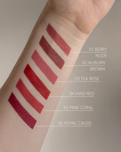 Indlæs billede til gallerivisning LAVERA NATURKOSMETIK - Velvet Matt Lipstick Berry Nude 01

