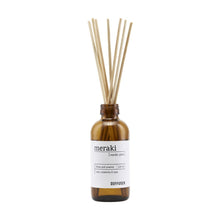 Indlæs billede til gallerivisning MERAKI Duftfrisker, Nordic pine, m. 7 pinde, 120 ml
