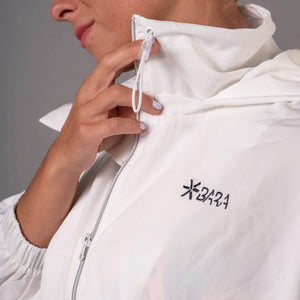 SPAR 20%: White Effortless Jacket   - BARA