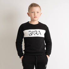 Indlæs billede til gallerivisning BARA - Kids Black Sweater
